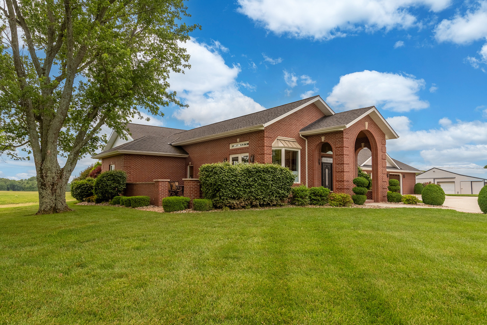 Homes for sale in Murphysboro, IL | 6414 Ava Rd, Murphysboro, IL 62966 | MLS# 12668470
