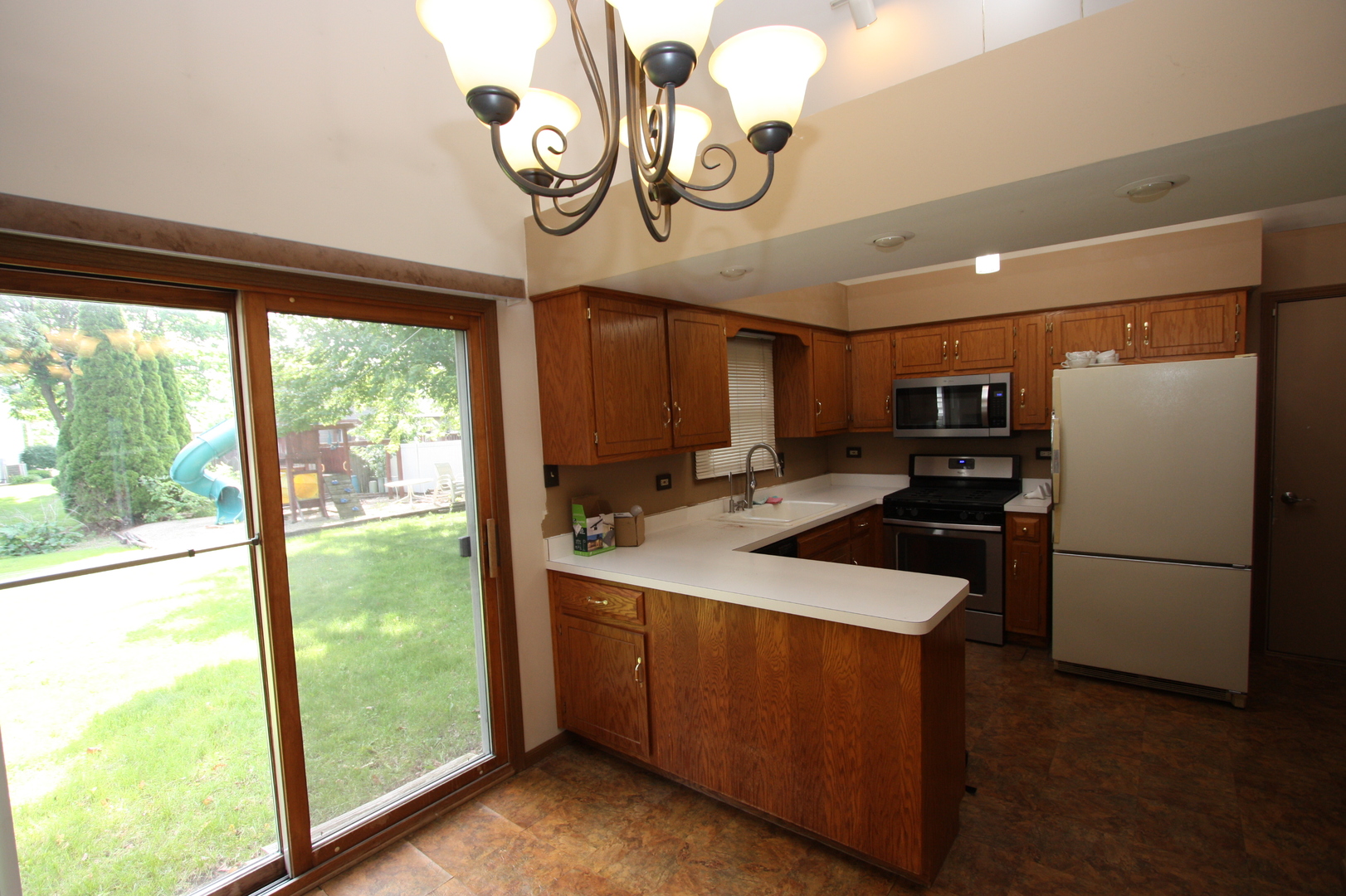 Homes for sale in Joliet, IL | 1310 Vintage Dr, Joliet, IL 60431 | MLS# 12668524