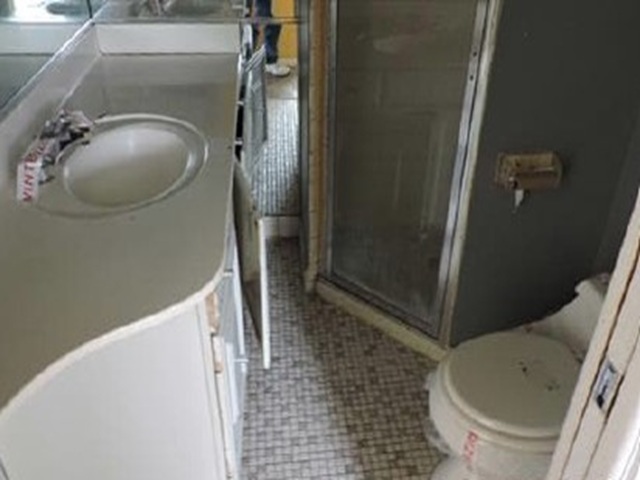 Homes for sale in Morton Grove, IL | 9215 Washington Rd, Morton Grove, IL 60053 | MLS# 12668715