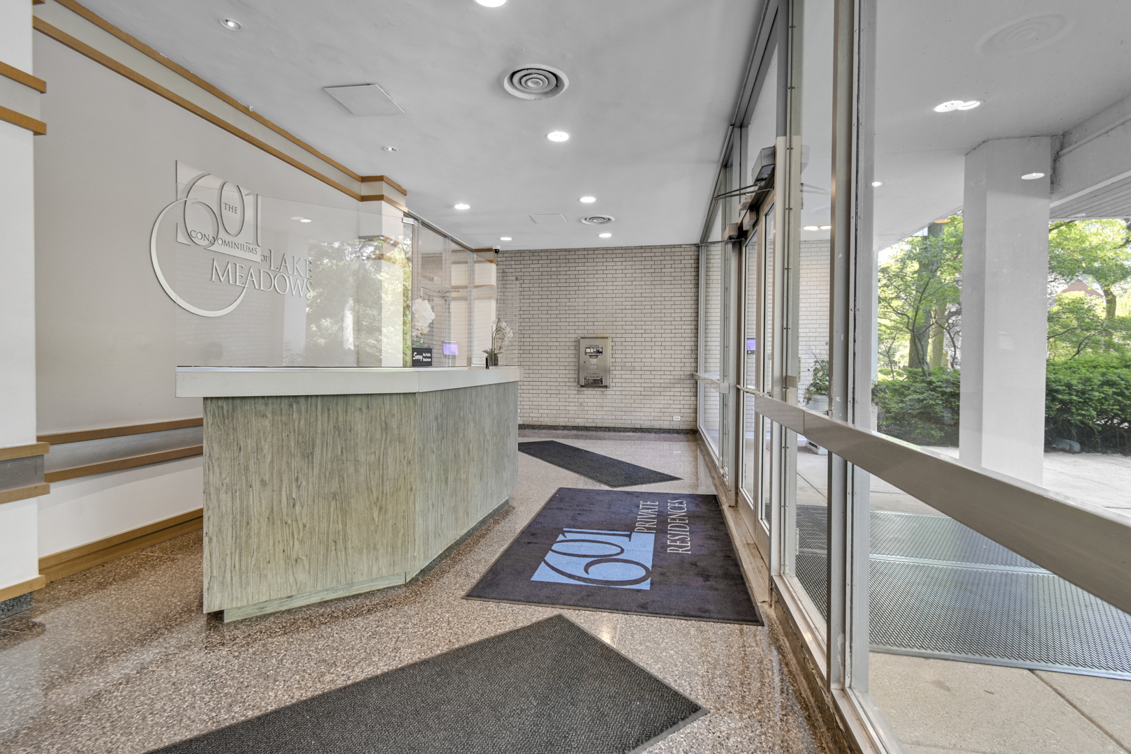 Homes for sale in Chicago, IL | 601 E 32nd St #403, Chicago, IL 60616 | MLS# 12668825
