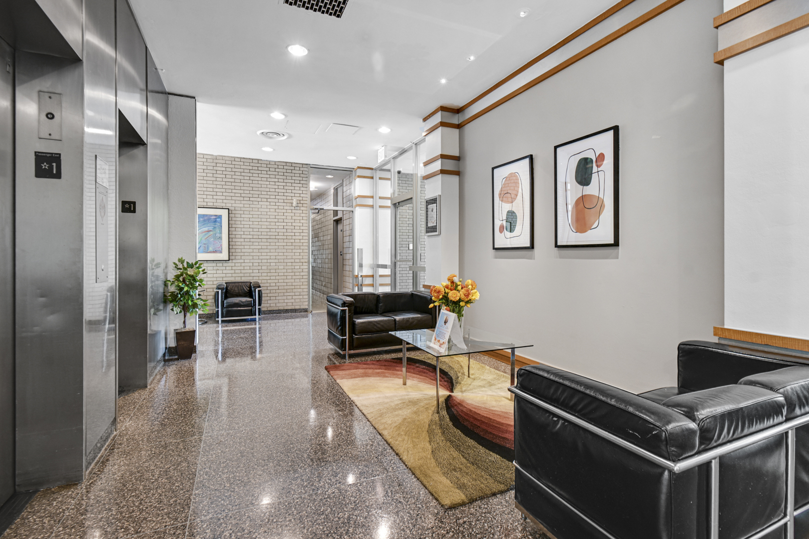 Homes for sale in Chicago, IL | 601 E 32nd St #403, Chicago, IL 60616 | MLS# 12668825