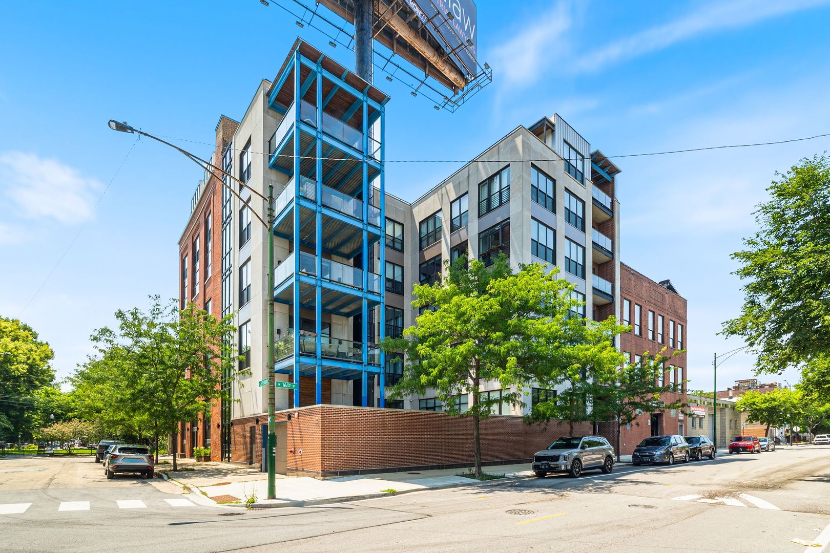 1st image of 1600 S Jefferson St #201, Chicago, IL 60616 | MLS# 12669010