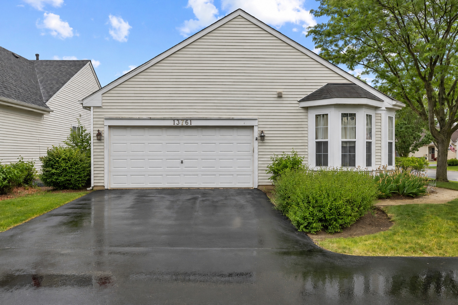 Homes for sale in Plainfield, IL | 13761 S Redbud Dr, Plainfield, IL 60544 | MLS# 12669165