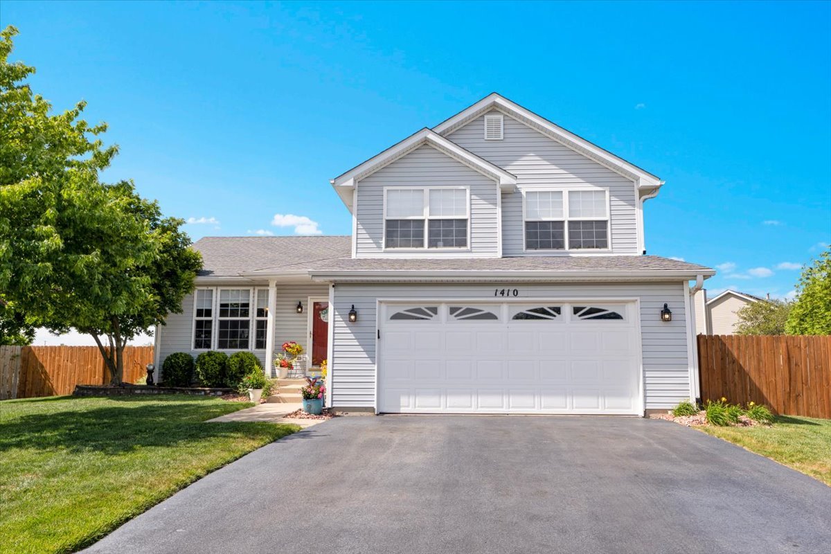 Homes for sale in Plainfield, IL | 1410 Martin Ct, Plainfield, IL 60586 | MLS# 12669233