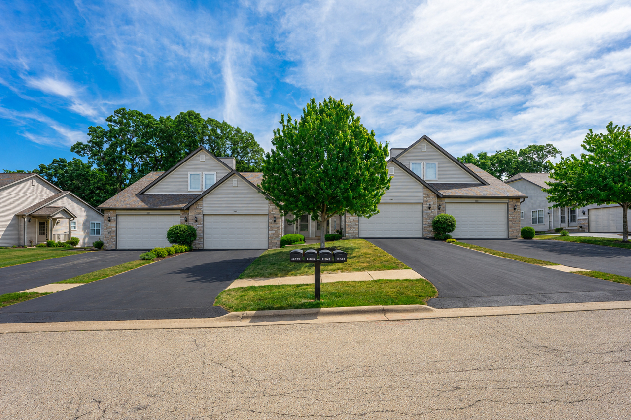 Homes for sale in Rockton, IL | 11847 River Hills Pkwy #0, Rockton, IL 61072 | MLS# 12669292