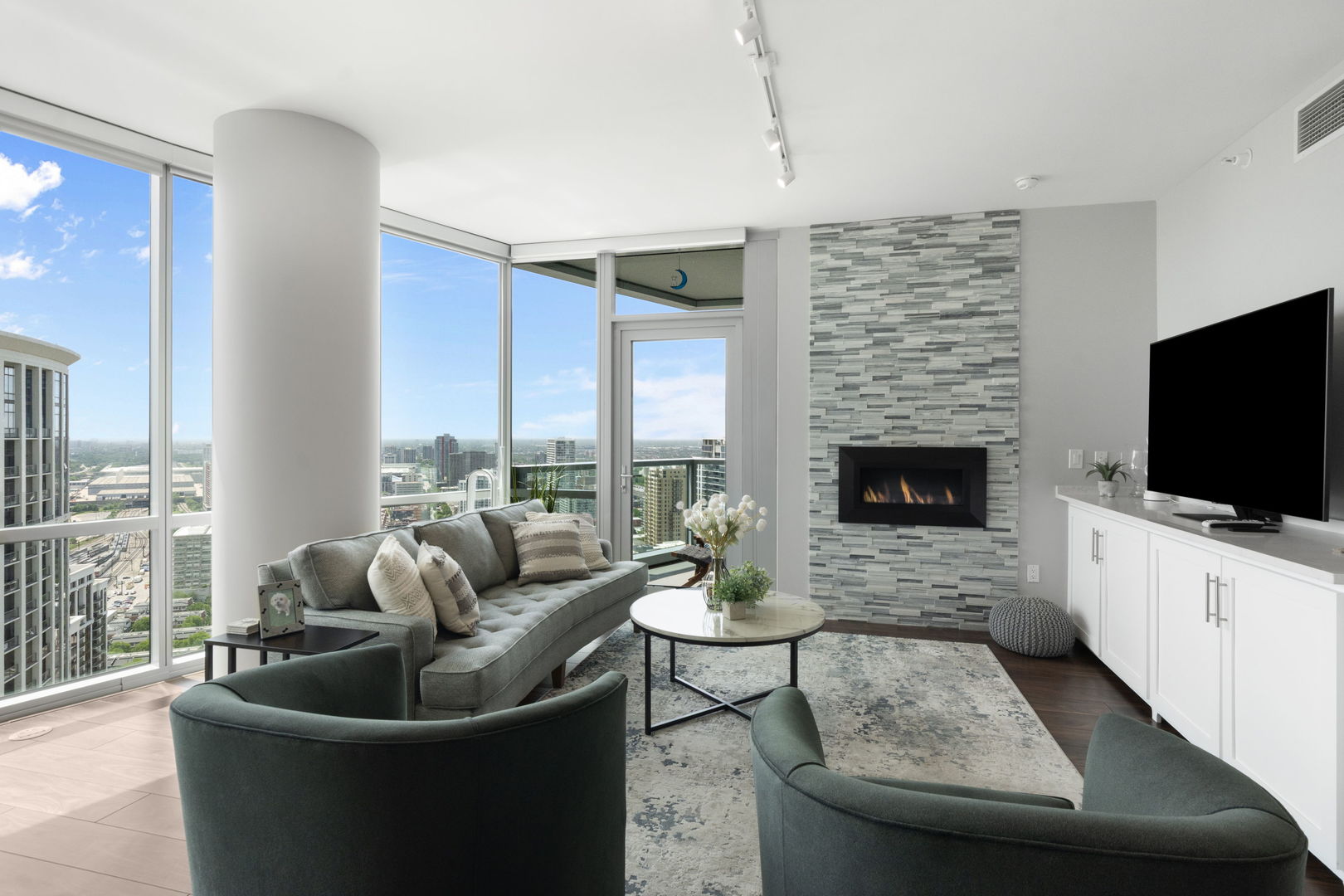 Homes for sale in Chicago, IL | 1201 S Prairie Ave #3605, Chicago, IL 60605 | MLS# 12669394