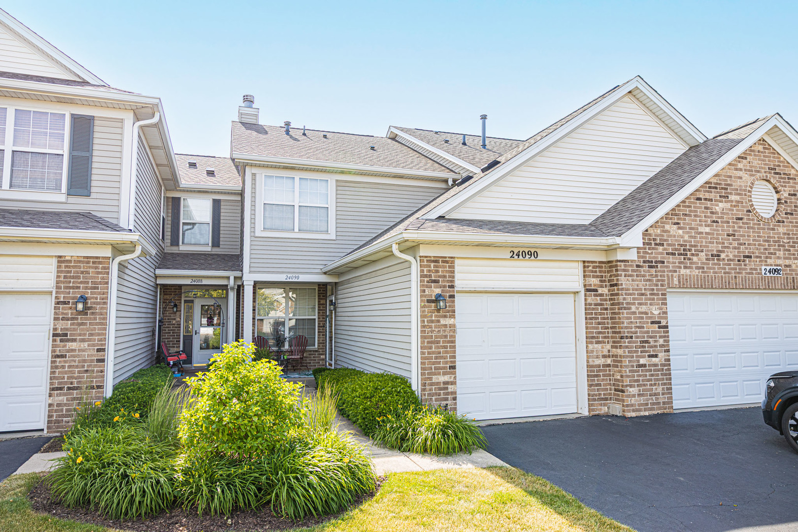 Homes for sale in Plainfield, IL | 24090 W Pear Tree Cir, Plainfield, IL 60585 | MLS# 12669446