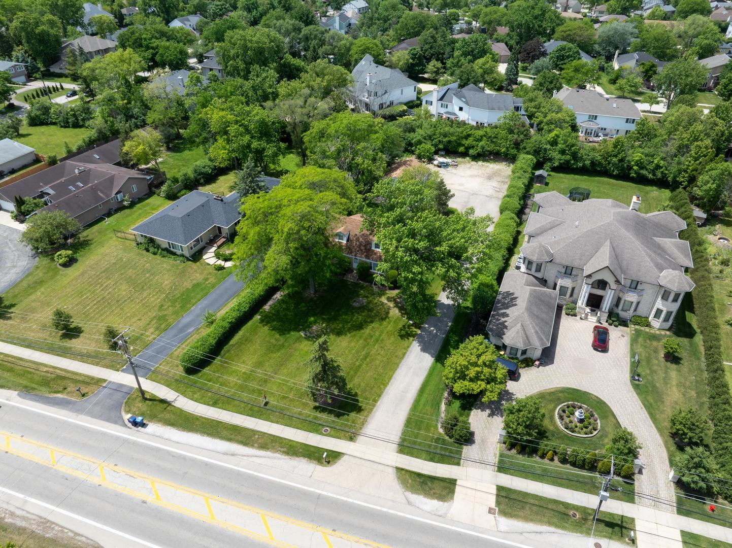 Homes for sale in Northbrook, IL | 1450 Sanders Rd, Northbrook, IL 60062 | MLS# 12669535