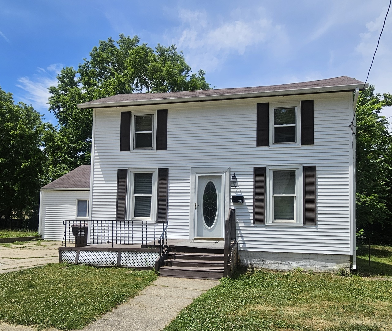 Homes for sale in Rockford, IL | 218 Oakwood Ave, Rockford, IL 61101 | MLS# 12669583