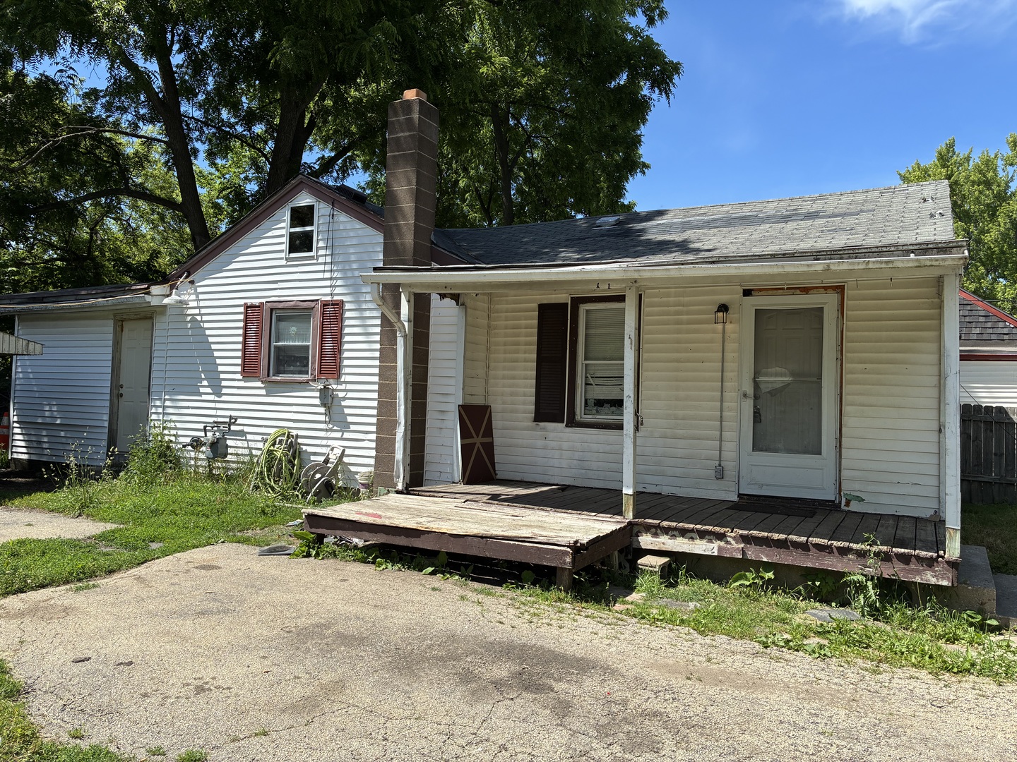 Homes for sale in Rockford, IL | 605 Garver Ave, Rockford, IL 61102 | MLS# 12670133