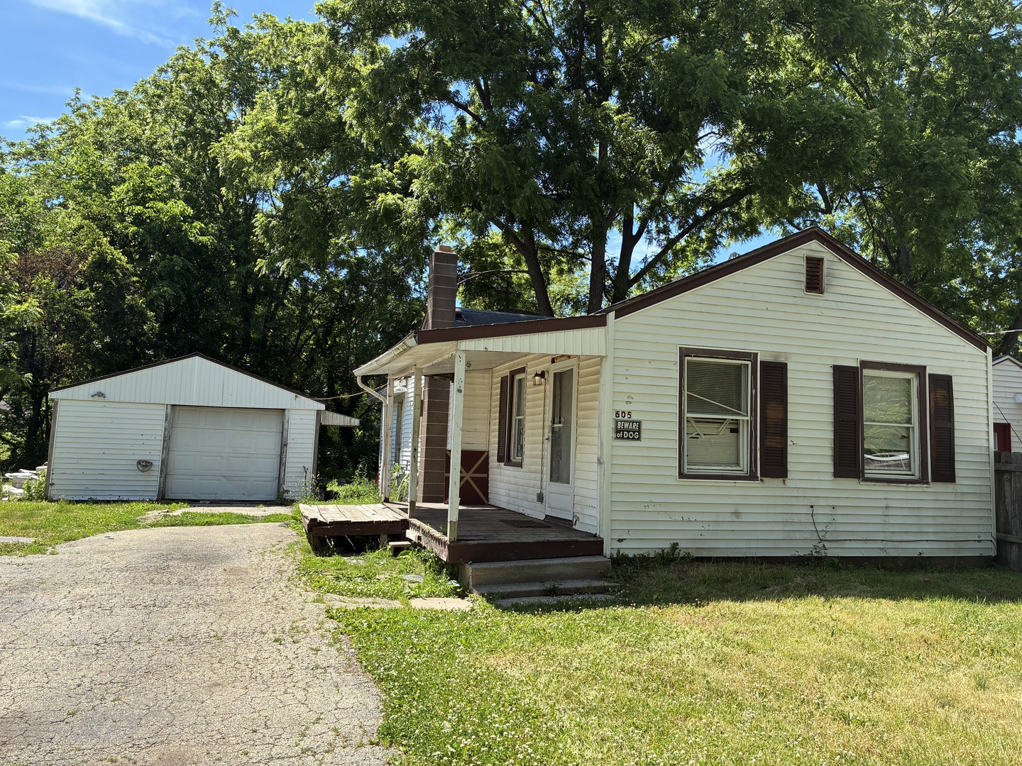 Homes for sale in Rockford, IL | 605 Garver Ave, Rockford, IL 61102 | MLS# 12670133