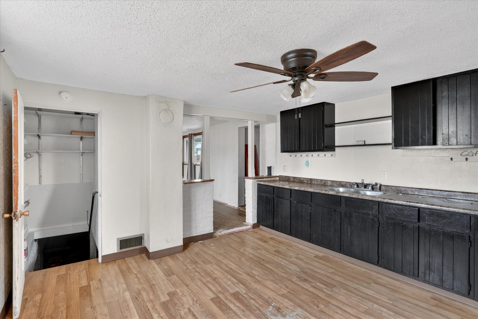 Homes for sale in Rockford, IL | 2929 Sewell St, Rockford, IL 61109 | MLS# 12670148