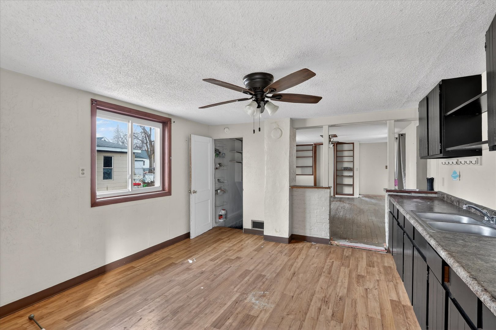 Homes for sale in Rockford, IL | 2929 Sewell St, Rockford, IL 61109 | MLS# 12670148