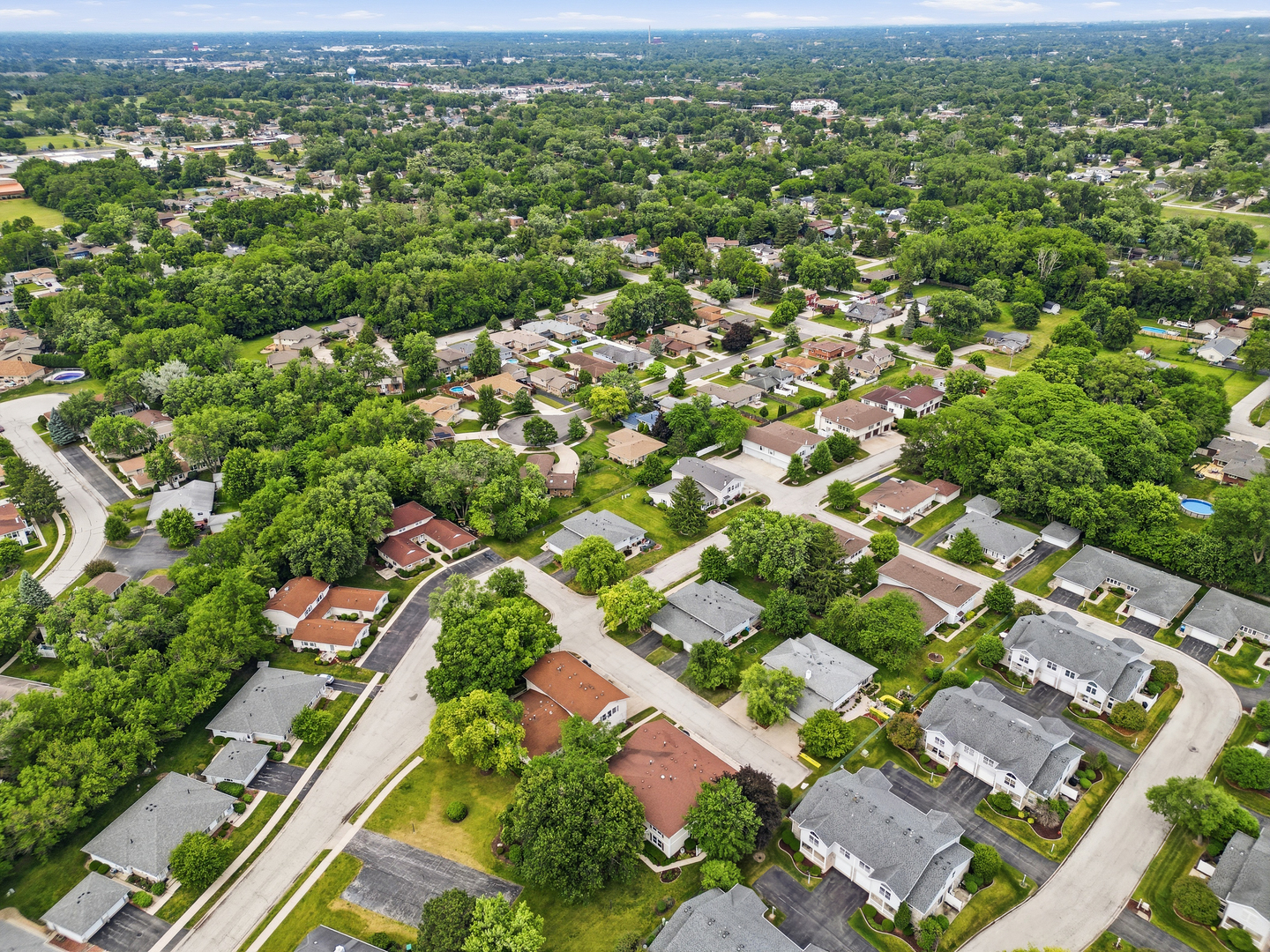 Homes for sale in Oak Forest, IL | 15348 Meadow Ct #D, Oak Forest, IL 60452 | MLS# 12670179