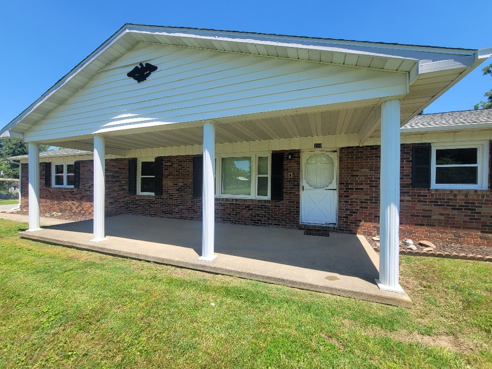 Homes for sale in Enfield, IL | 210 Brockett St, Enfield, IL 62835 | MLS# 12670251