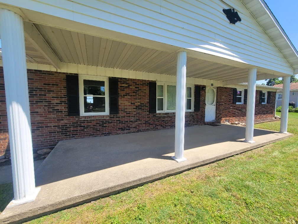 Homes for sale in Enfield, IL | 210 Brockett St, Enfield, IL 62835 | MLS# 12670251