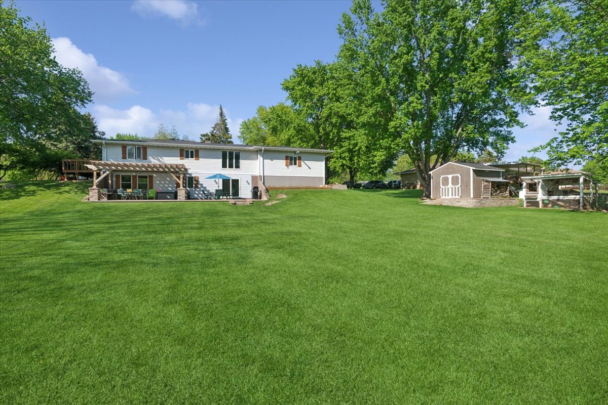 Homes for sale in Elwood, IL | 24908 W Hemphill Dr, Elwood, IL 60421 | MLS# 12670311