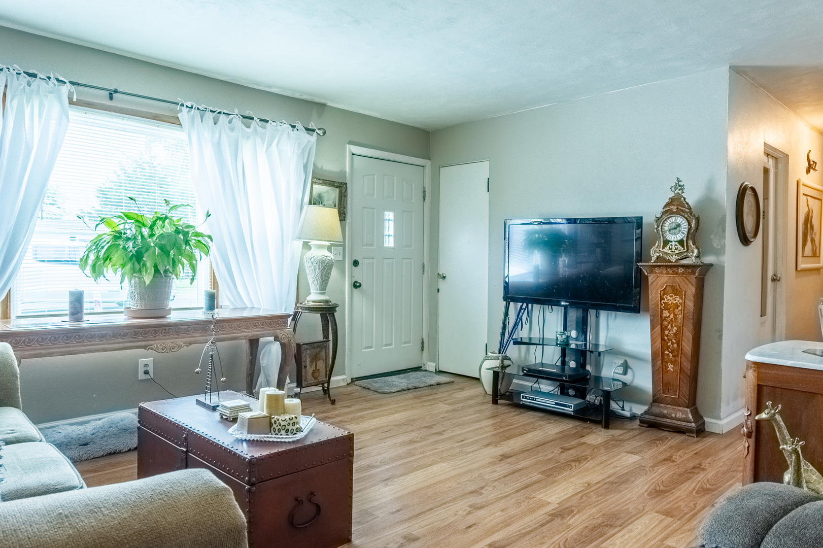 Homes for sale in Centralia, IL | 1412 Holly St, Centralia, IL 62801 | MLS# 12670432