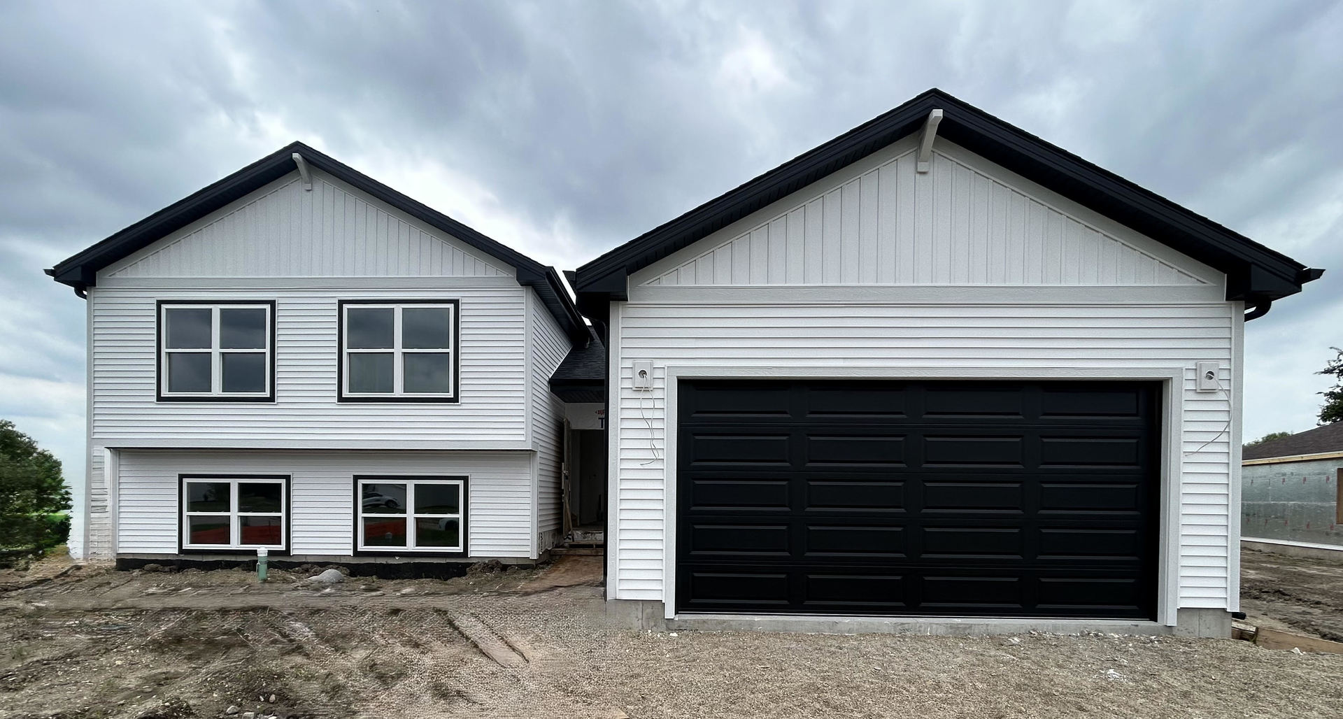 1st image of 1416 Lilac Ln, Harvard, IL 60033 | MLS# 12670850