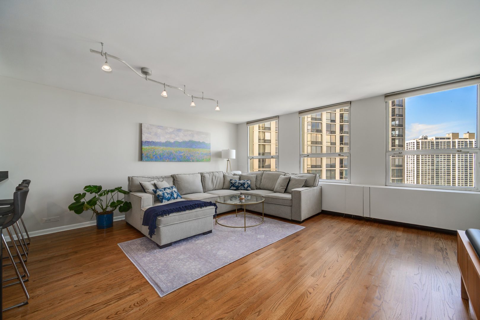 Homes for sale in Chicago, IL | 2626 N Lakeview Ave #2911, Chicago, IL 60614 | MLS# 12670922
