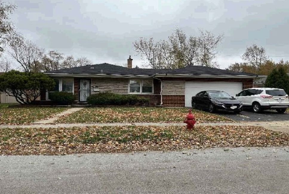 Homes for sale in South Holland, IL | 16037 Minerva Ave, South Holland, IL 60473 | MLS# 12670941