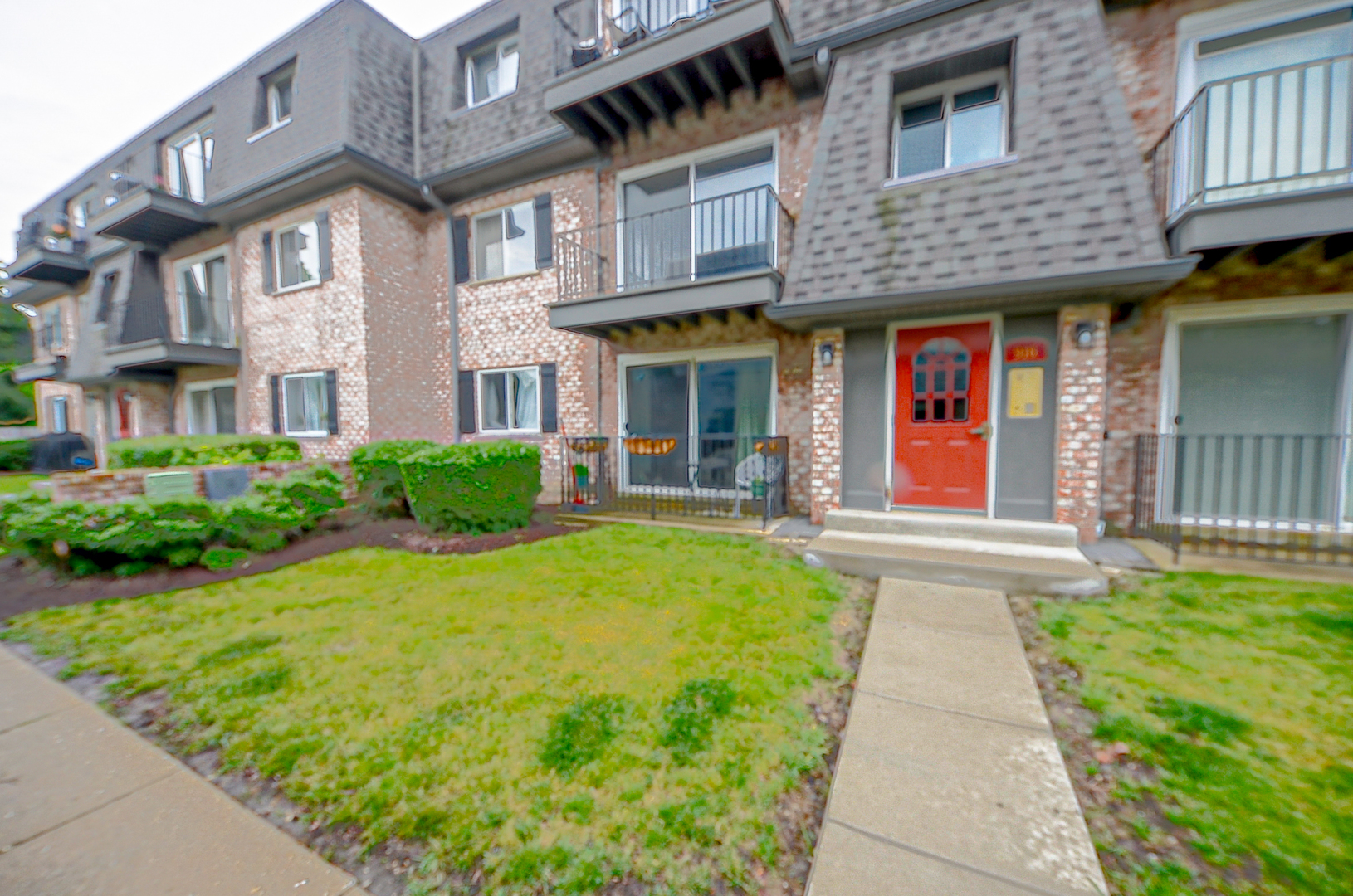 Homes for sale in Palatine, IL | 916 S Plum Grove Rd #223, Palatine, IL 60067 | MLS# 12671264