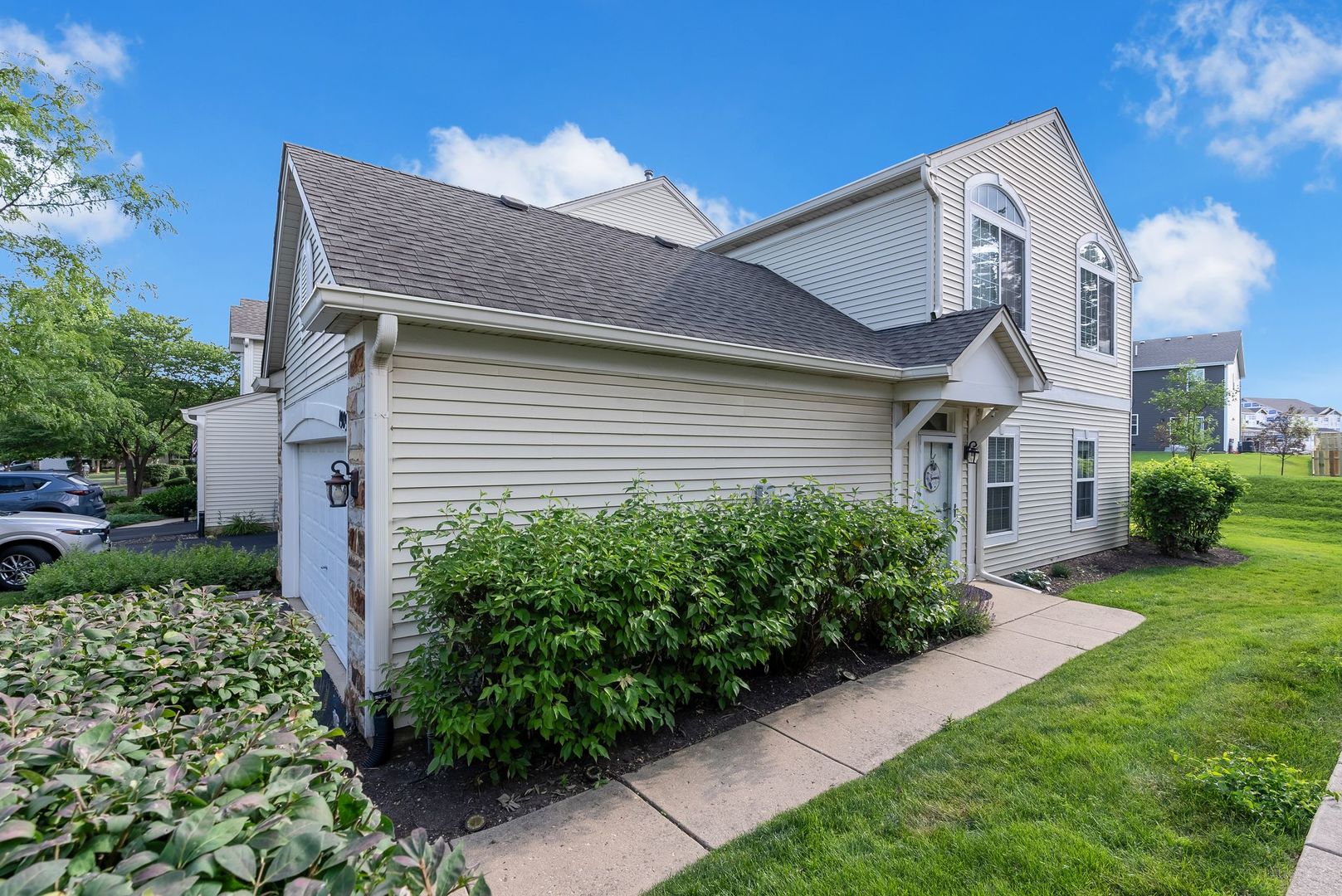 1st image of 1909 Misty Ridge Ln #1909, Aurora, IL 60503 | MLS# 12671801