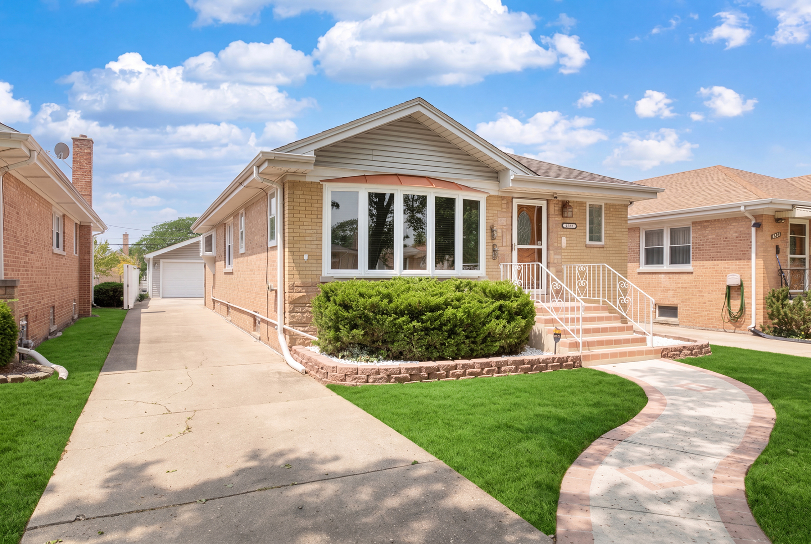 Homes for sale in Norridge, IL | 4536 N Opal Ave, Norridge, IL 60706 | MLS# 12672060