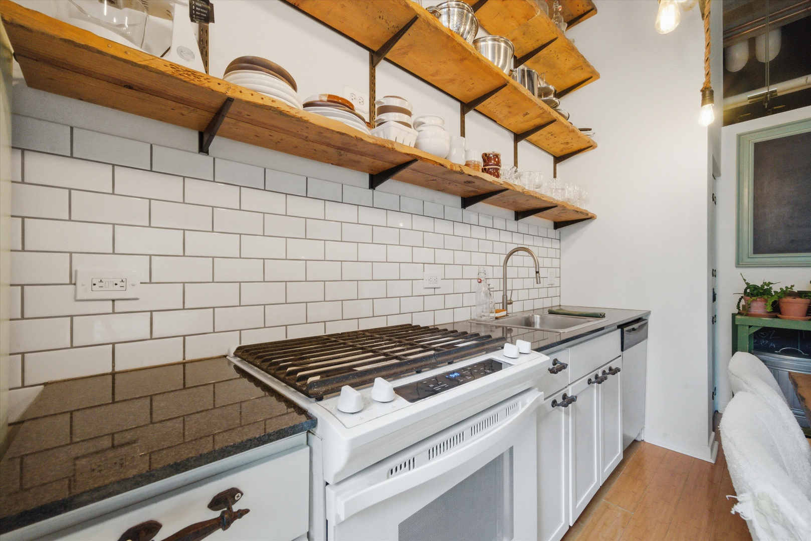 3rd image of 20 N State St #1013, Chicago, IL 60602 | MLS# 12672386