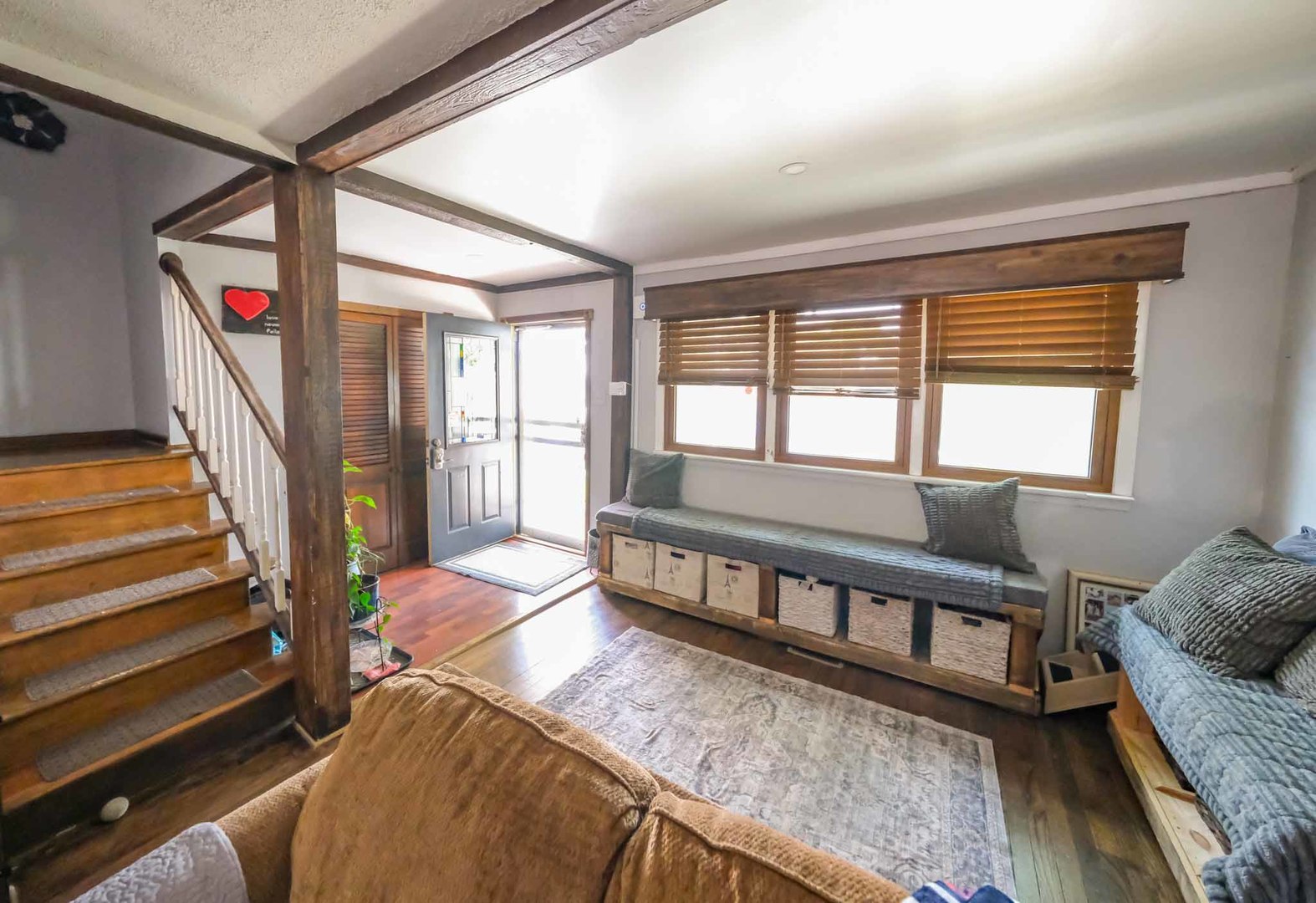 Homes for sale in Chicago, IL | 10906 S Troy St, Chicago, IL 60655 | MLS# 12672410