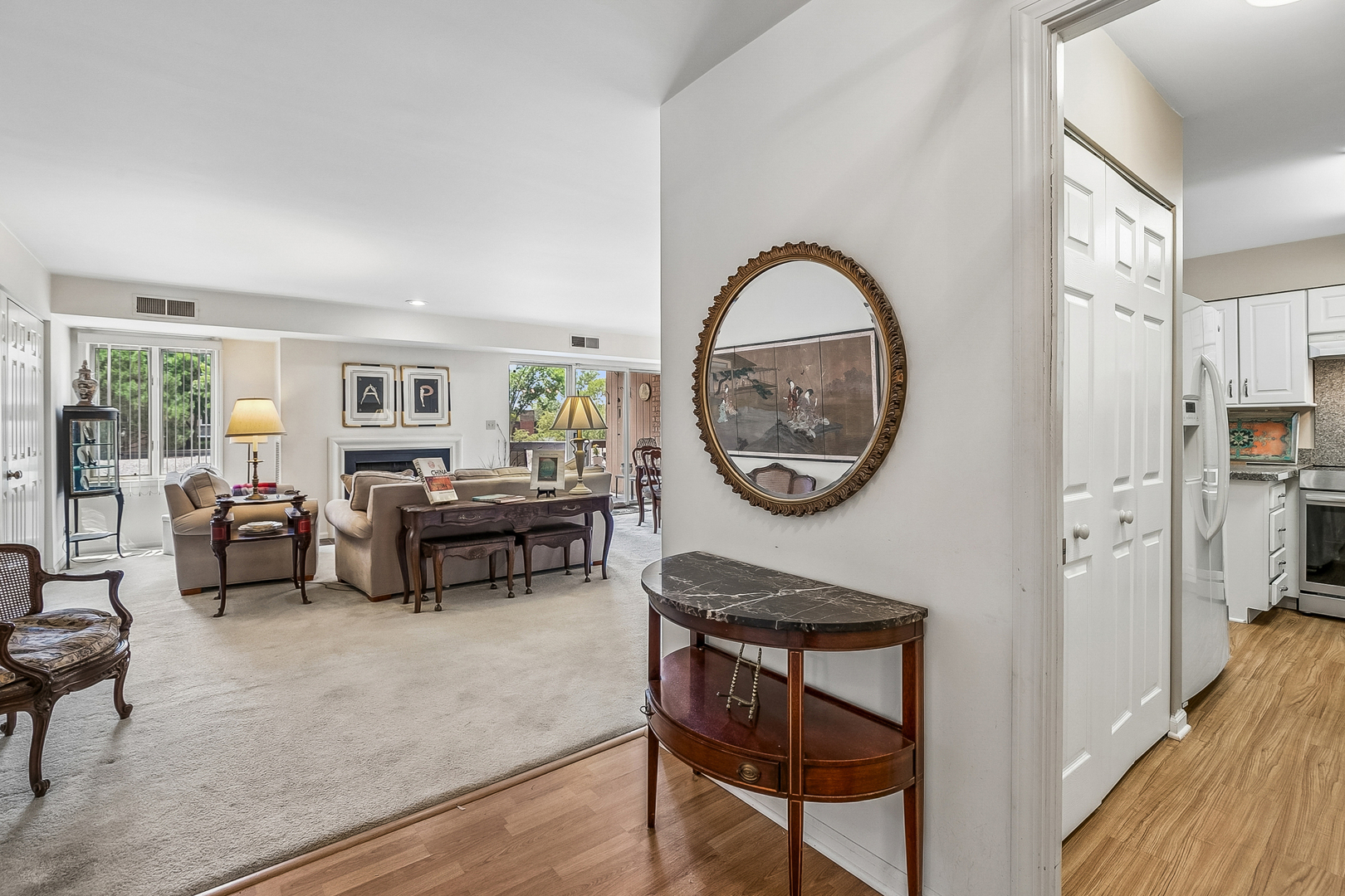 2nd image of 207 Rivershire Ln #207, Lincolnshire, IL 60069 | MLS# 12672678