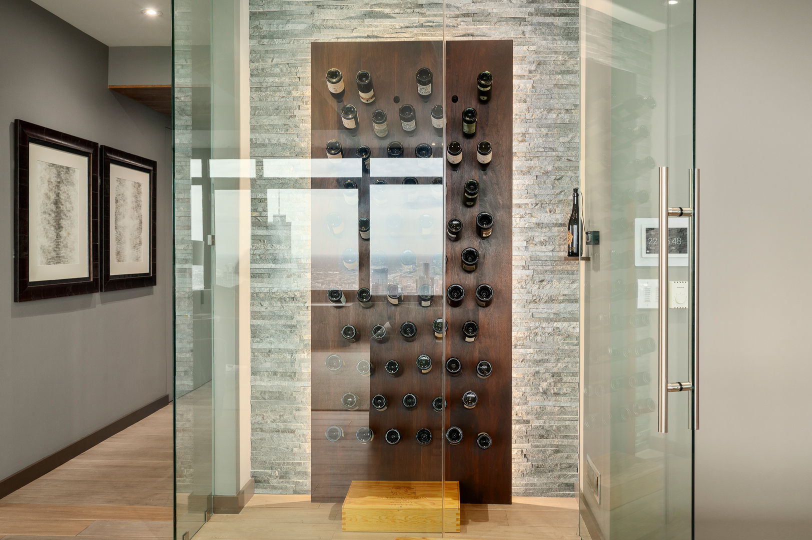 4th image of 175 E Delaware Pl, Chicago, IL 60611
