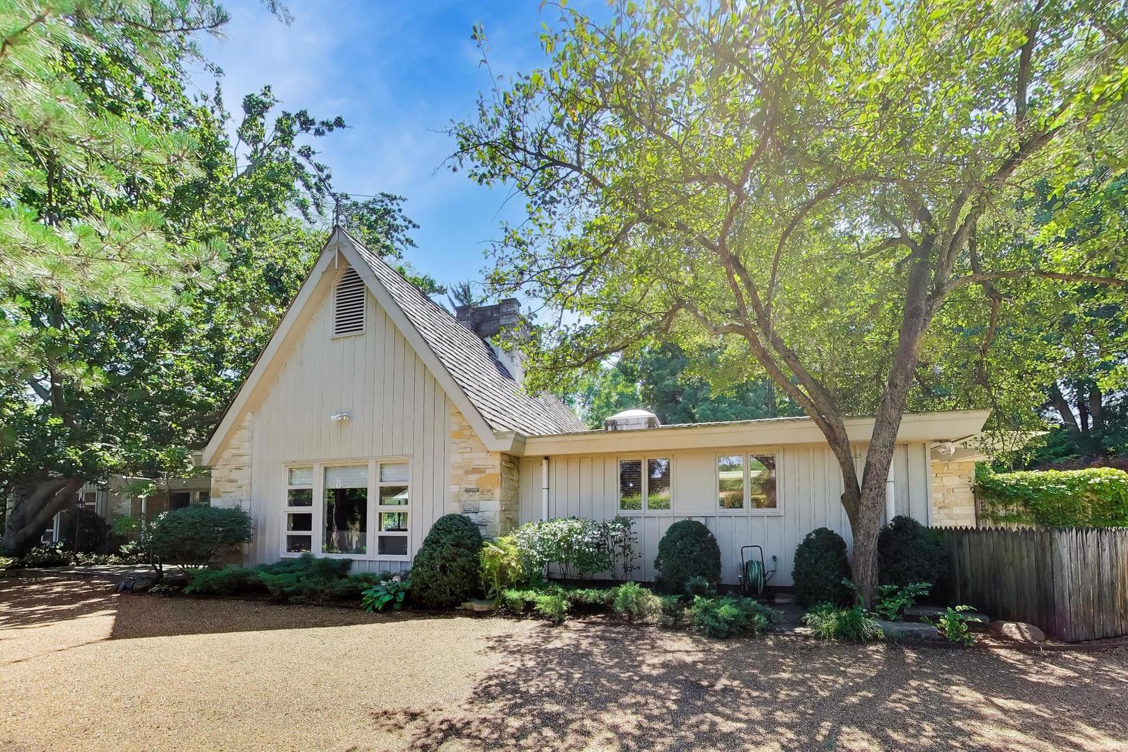 3rd image of 42 Woodley Rd, Winnetka, IL 60093 | MLS# 12673083