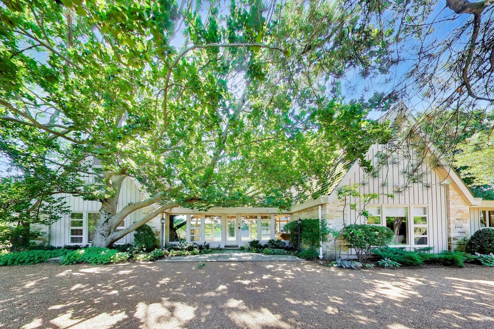 4th image of 42 Woodley Rd, Winnetka, IL 60093 | MLS# 12673083