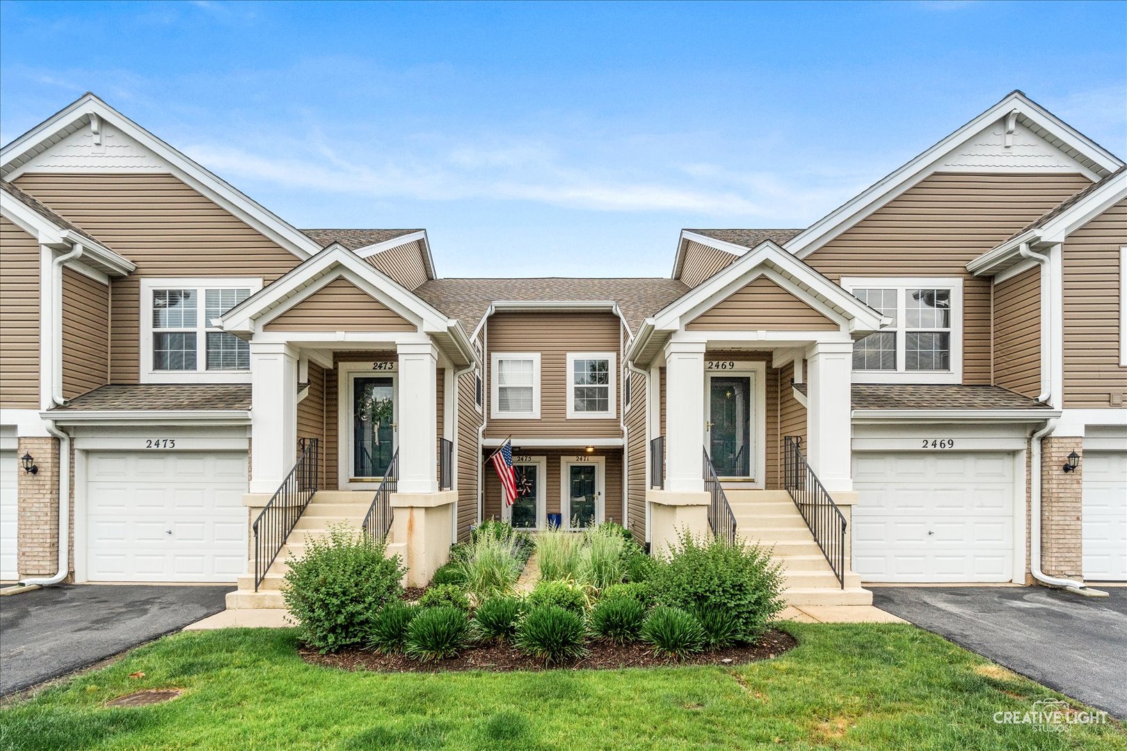 Homes for sale in Aurora, IL | 2471 Wilton Ln, Aurora, IL 60502 | MLS# 12673175