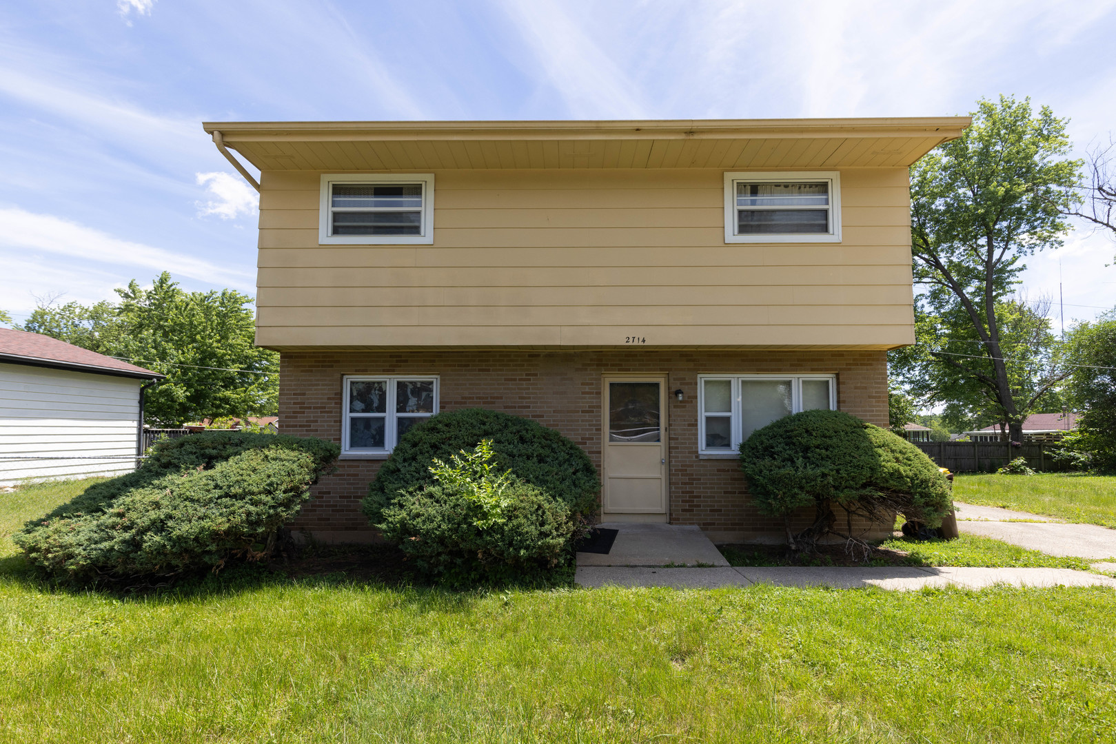 Homes for sale in Rockford, IL | 2714 Ashland Ct, Rockford, IL 61101 | MLS# 12673425