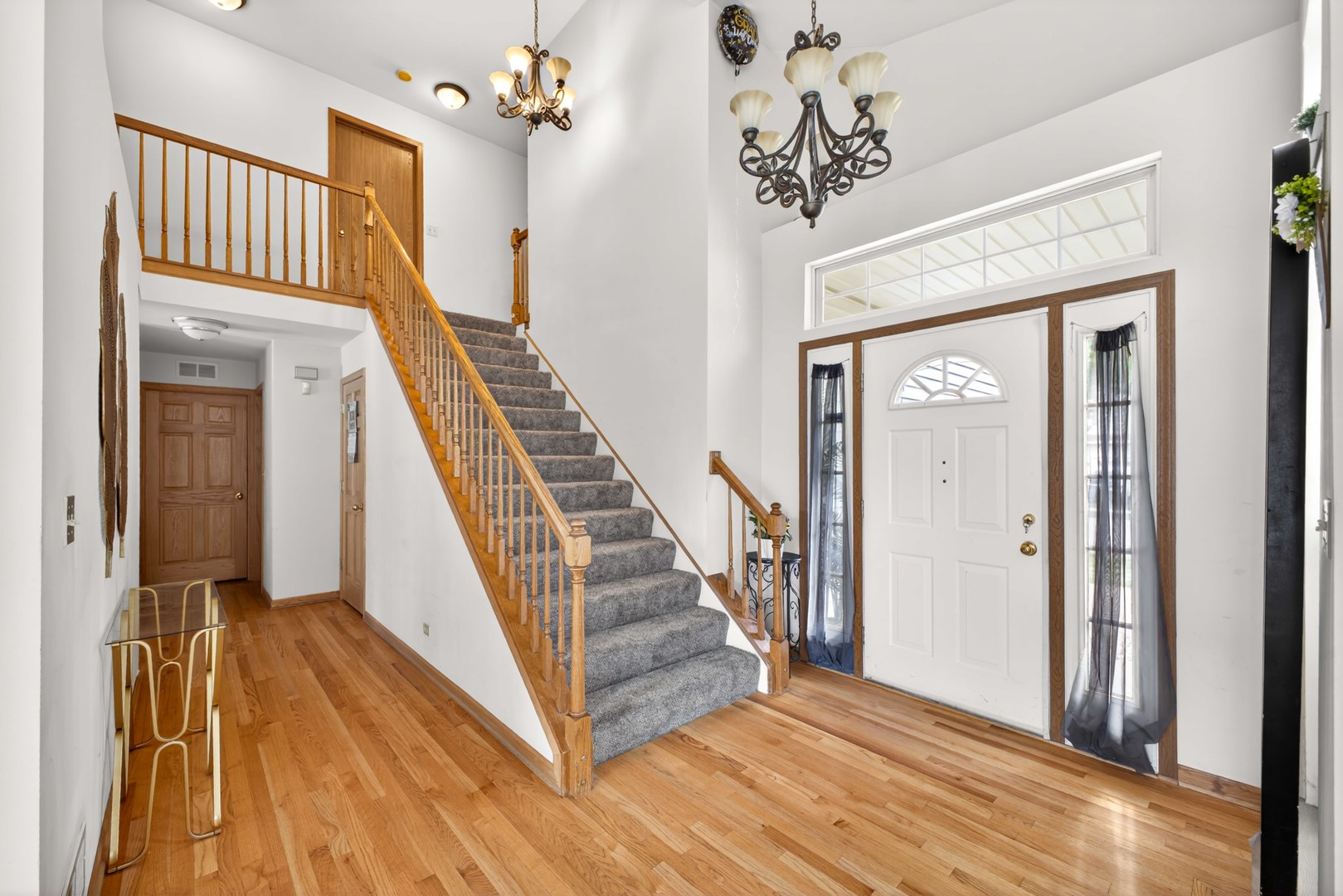Homes for sale in Gurnee, IL | 1675 Napa Dr, Gurnee, IL 60031 | MLS# 12673495