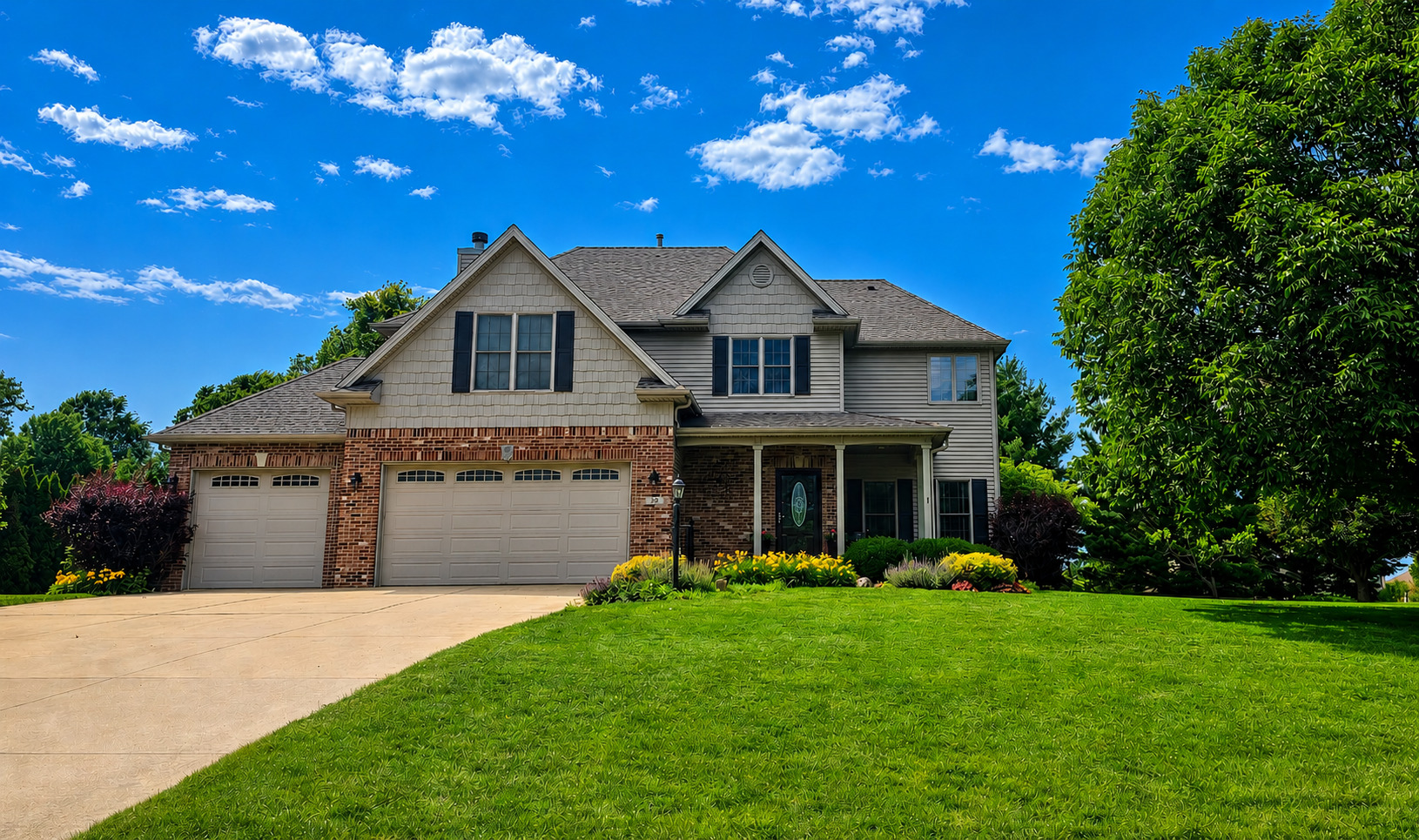 Homes for sale in Monticello, IL | 30 Long Grove Dr, Monticello, IL 61856 | MLS# 12673581
