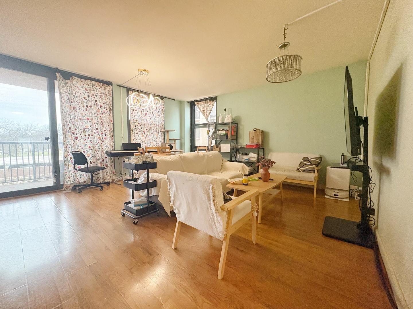 Homes for sale in Chicago, IL | 3021 S Michigan Ave, Chicago, IL 60616