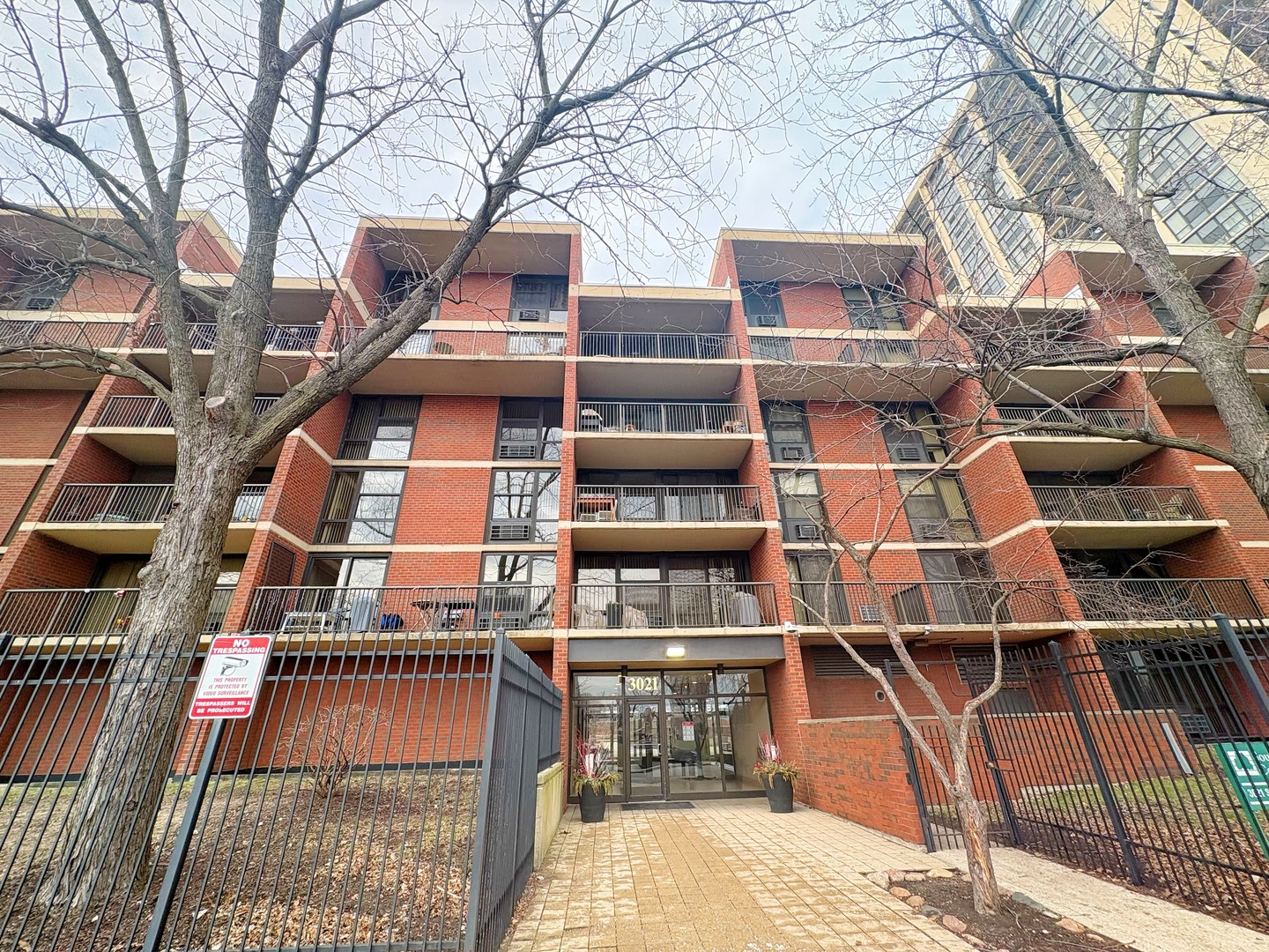Homes for sale in Chicago, IL | 3021 S Michigan Ave, Chicago, IL 60616
