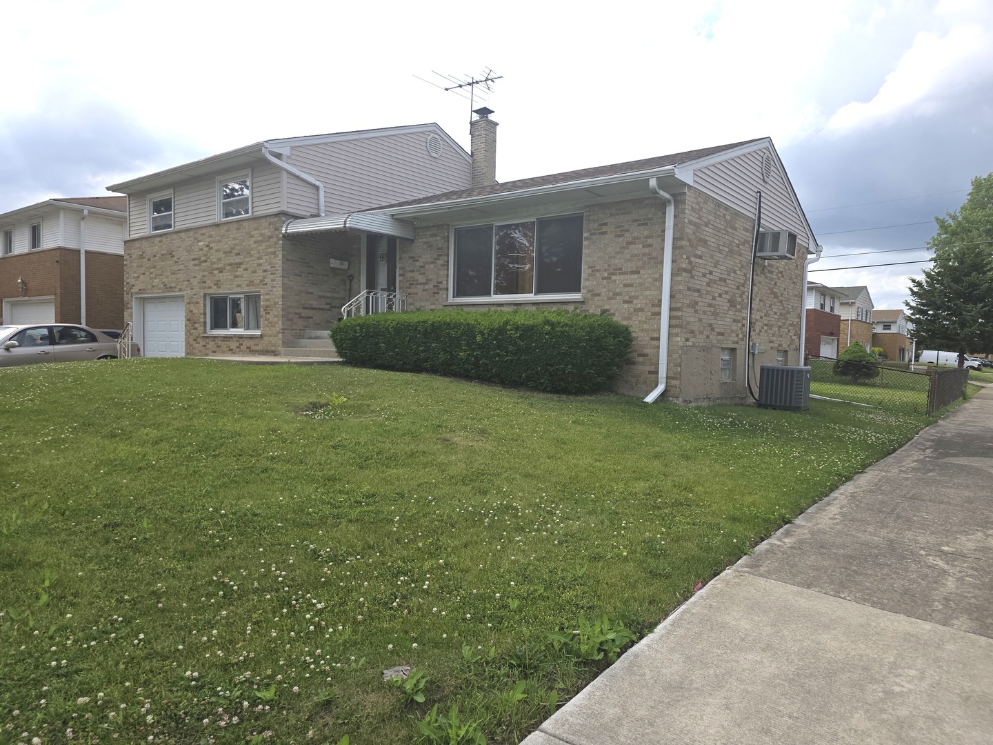 Homes for sale in Melrose Park, IL | 271 Braddock Dr, Melrose Park, IL 60160 | MLS# 12673738