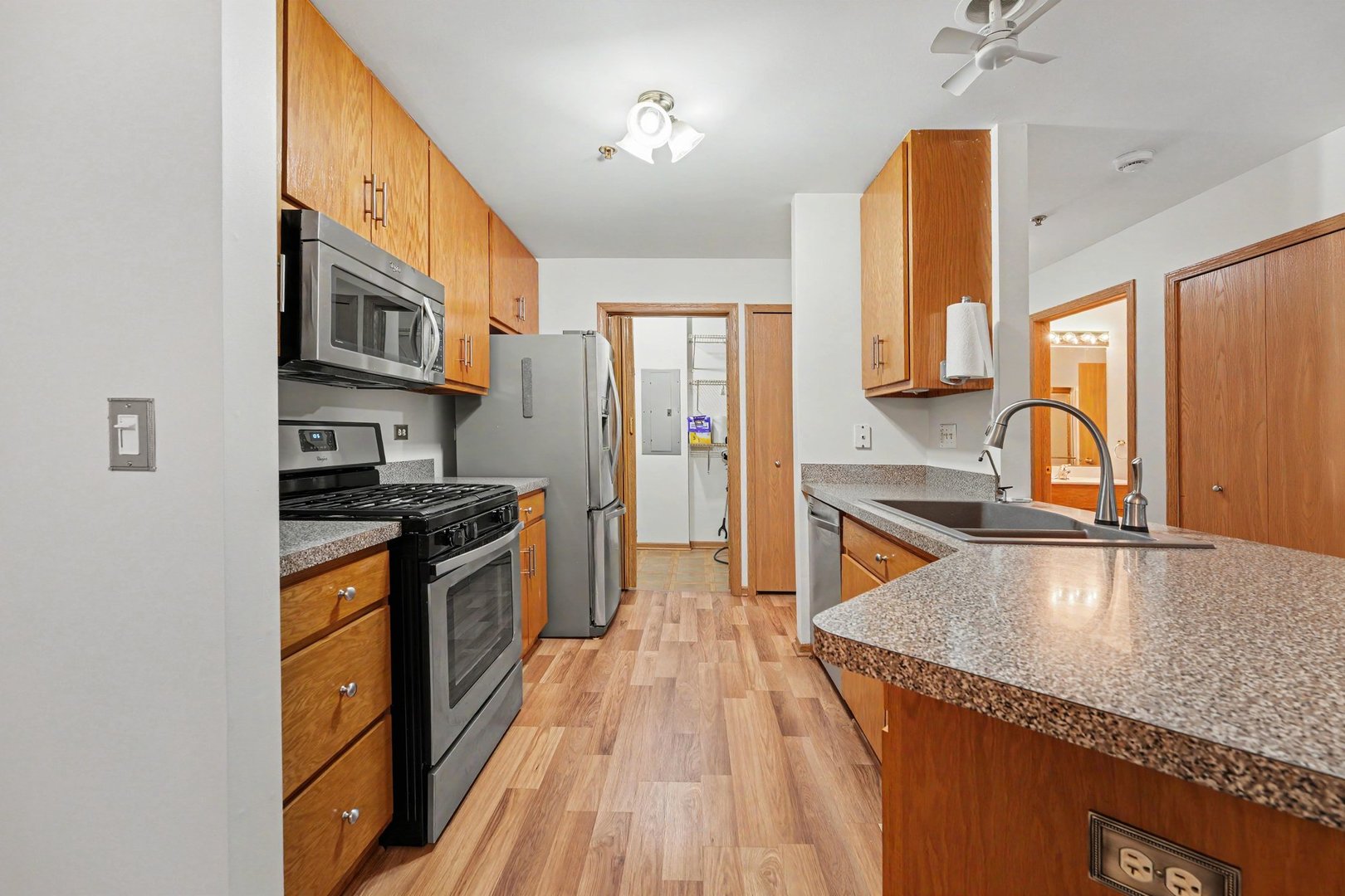 Homes for sale in Frankfort, IL | 20345 S Rainford Dr #1C, Frankfort, IL 60423 | MLS# 12674176