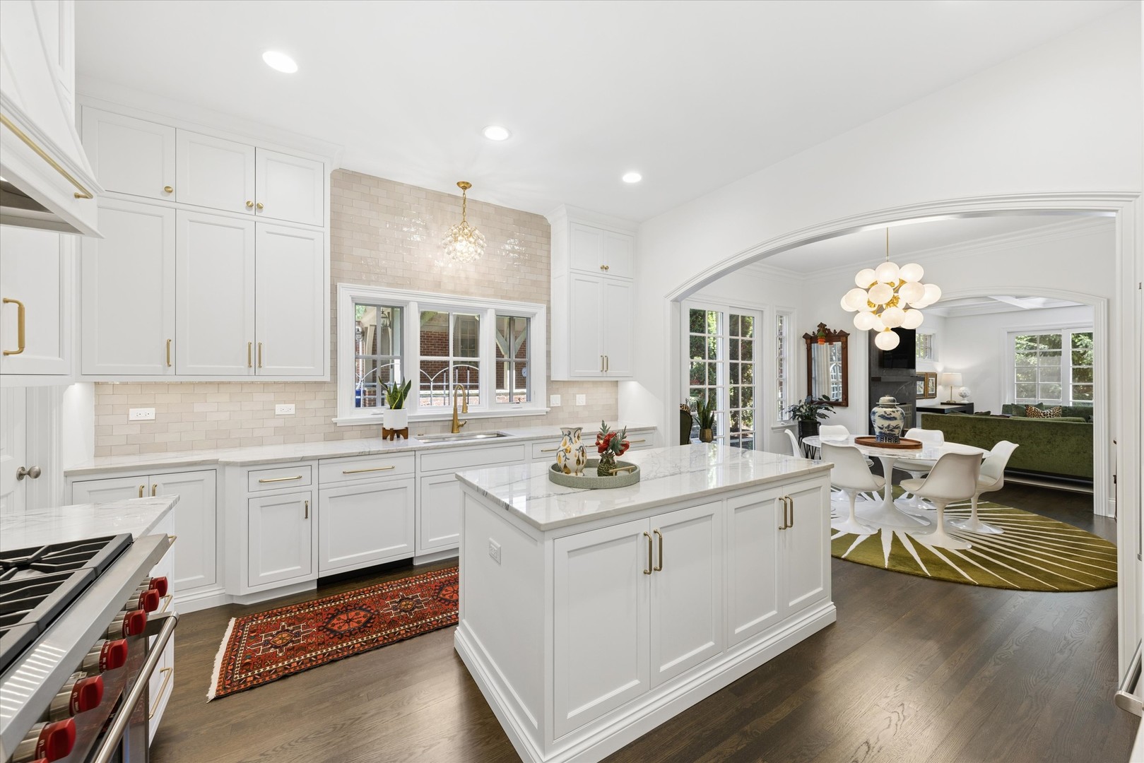 5th image of 690 Wingate Rd, Glen Ellyn, IL 60137 | MLS# 12674241
