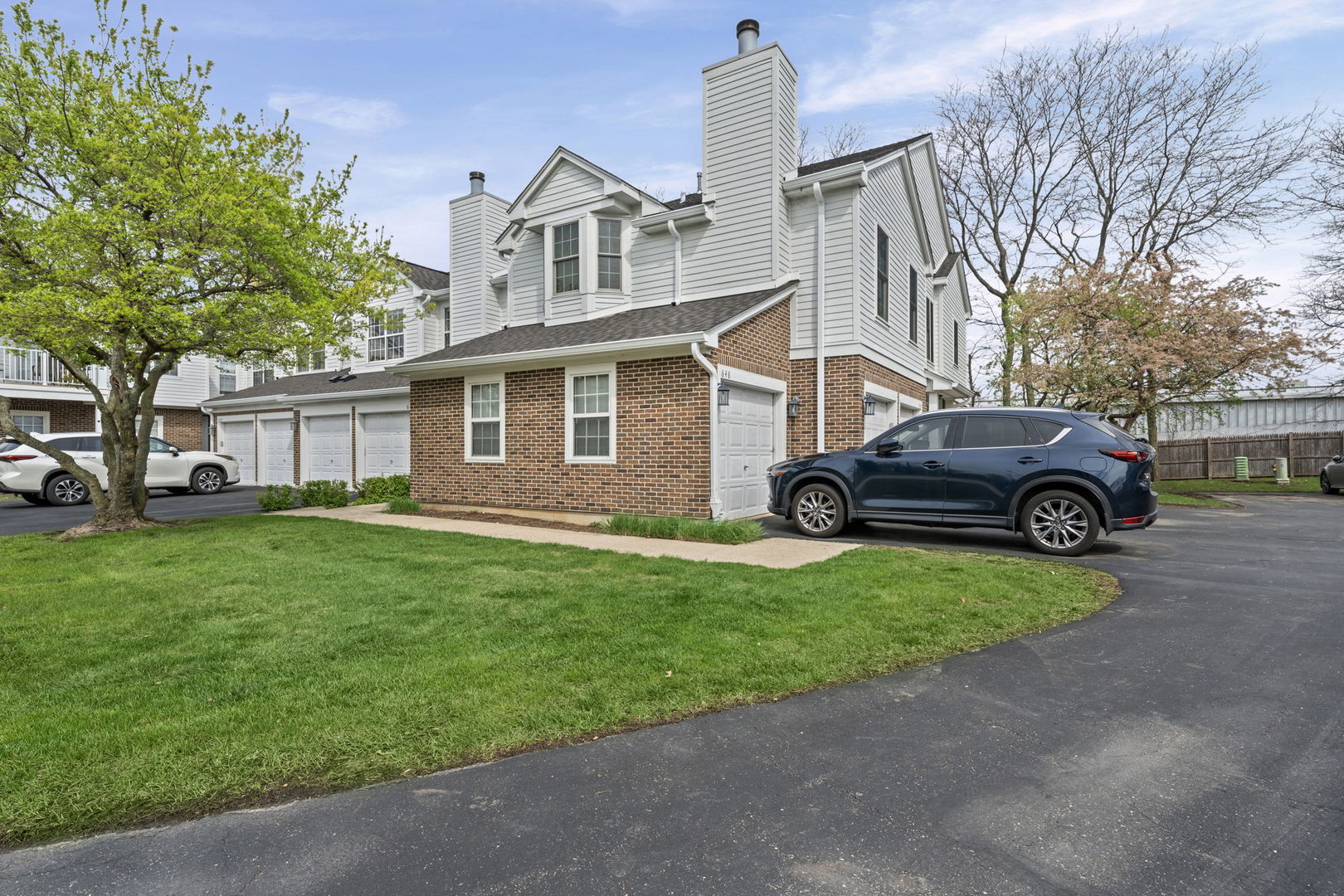 Homes for sale in Vernon Hills, IL | 648 Portage Ct #648, Vernon Hills, IL 60061 | MLS# 12674555