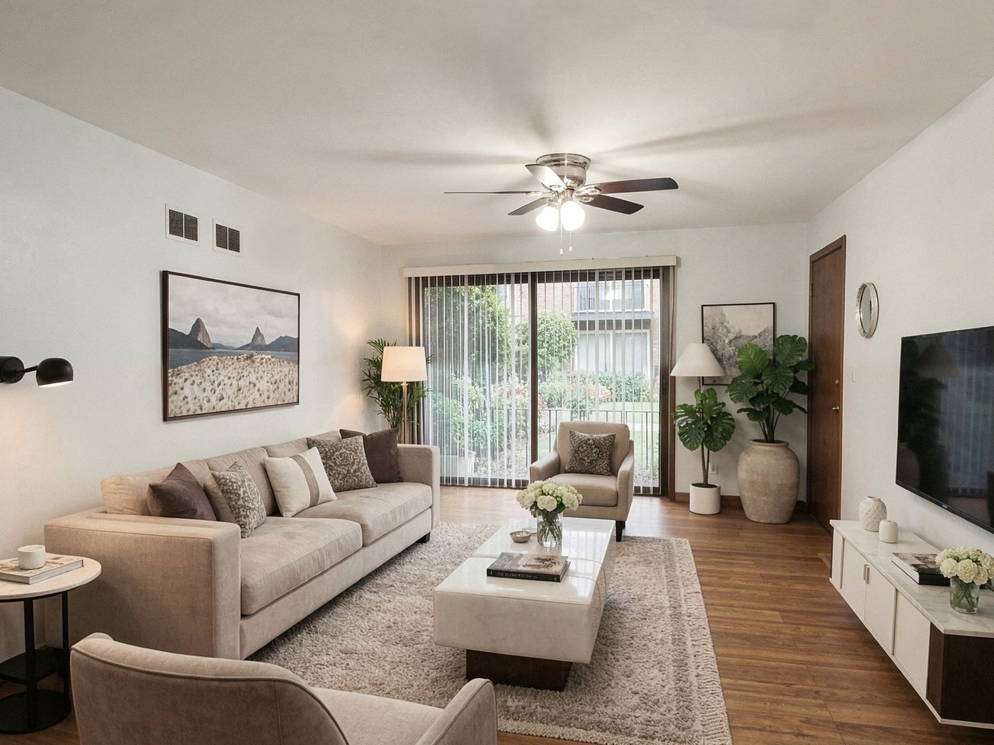 2nd image of 1907 W Golf Rd #1B, Mount Prospect, IL 60056 | MLS# 12674817