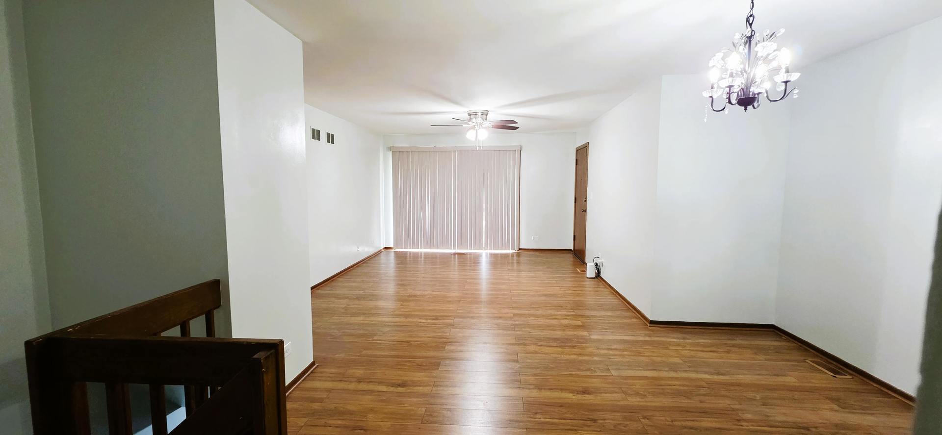 3rd image of 1907 W Golf Rd #1B, Mount Prospect, IL 60056 | MLS# 12674817