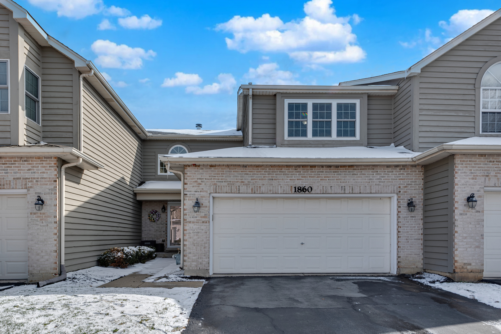 Homes for sale in Naperville, IL | 1860 Tamahawk Ln, Naperville, IL 60564 | MLS# 12674927