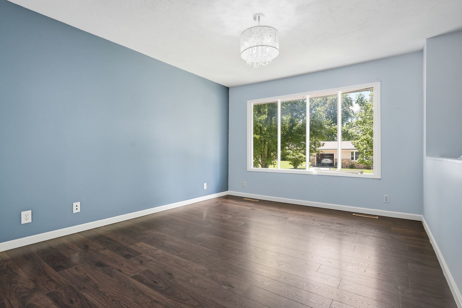 Homes for sale in Bloomington, IL | 120 Ginger Creek Ct, Bloomington, IL 61704 | MLS# 12675261