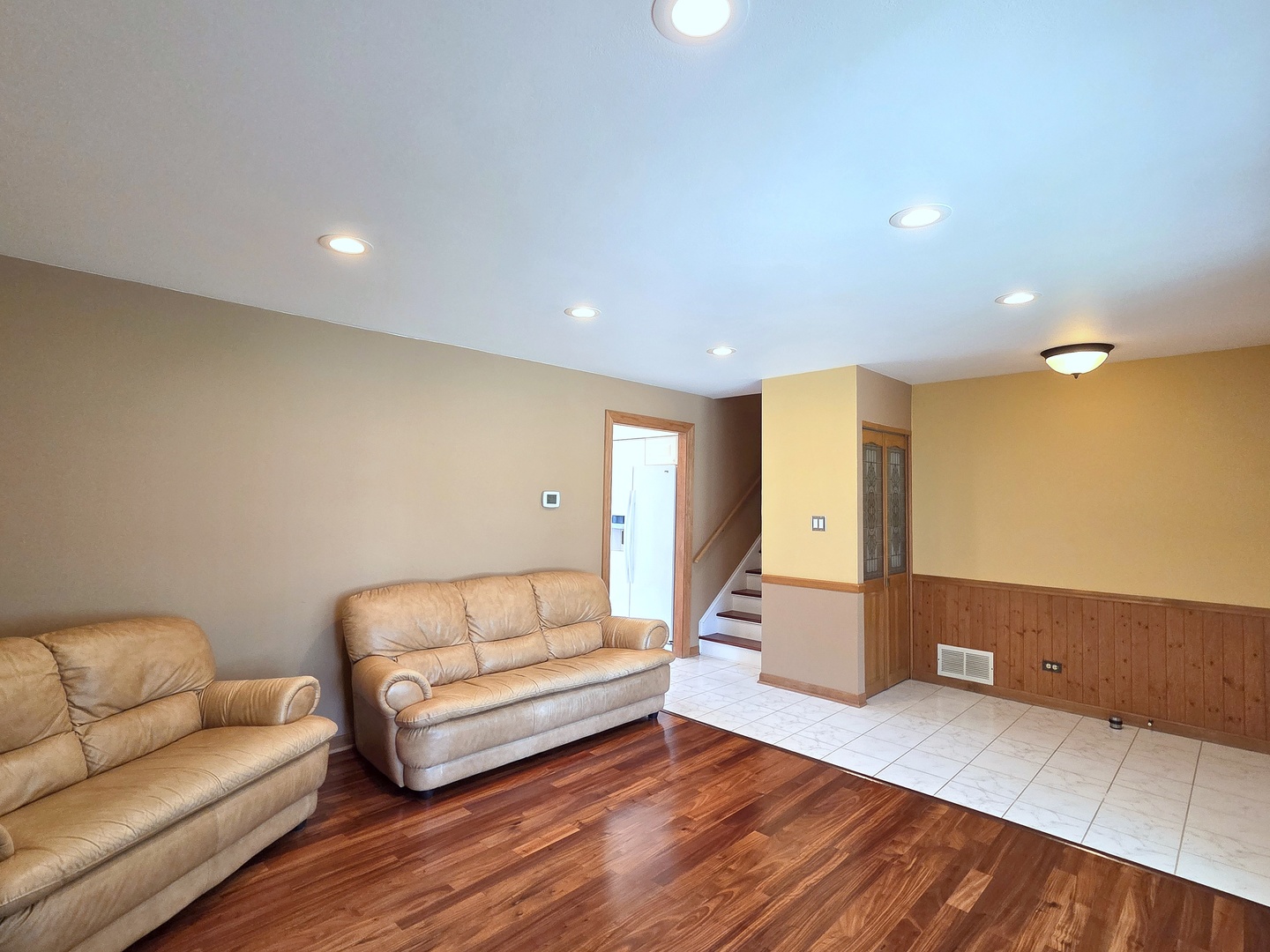 3rd image of 21W105 Flamingo Ln, Lombard, IL 60148 | MLS# 12675398