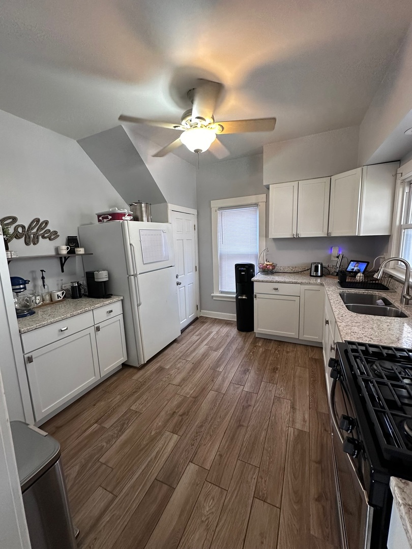 Homes for sale in Aurora, IL | 120 122 S Commonwealth Ave, Aurora, IL 60506 | MLS# 12675618